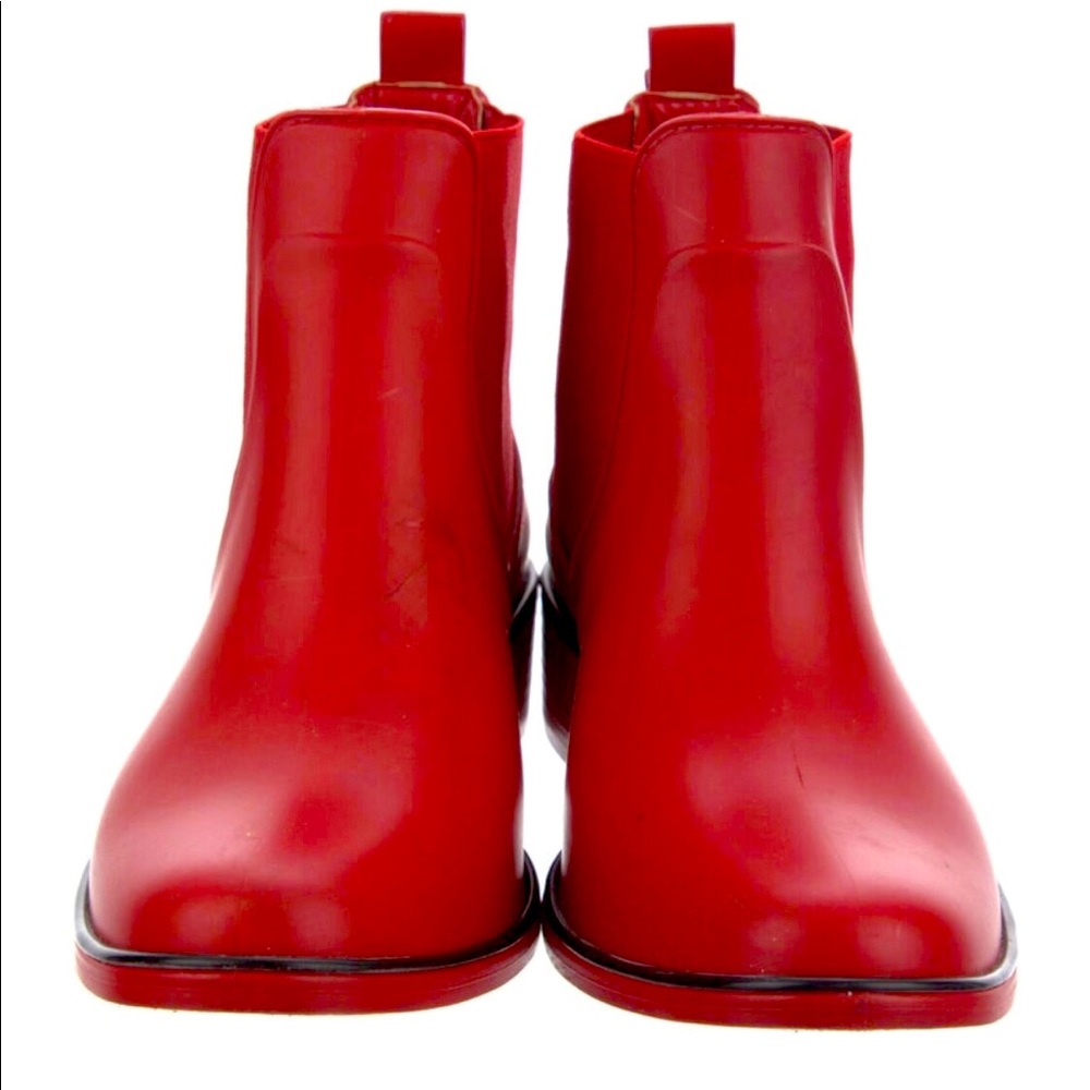 Kate Spade New York Red Ankle Rain Boots! Great Condition! Sz 7